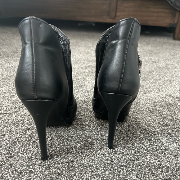 EUC- Madden girl booties - Picture 6 of 7